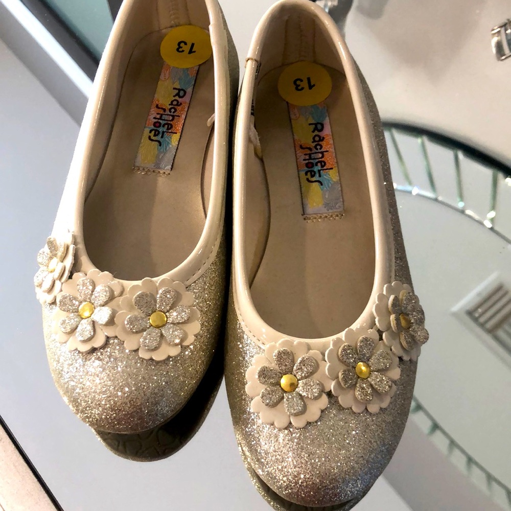 Glittery gold flower shoes. Brand new.